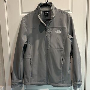 The North Face Women’s Light Gray soft shell performance jacket